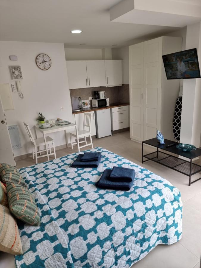 Apartamentos Elemar Free Luggage Storage Málaga Kültér fotó