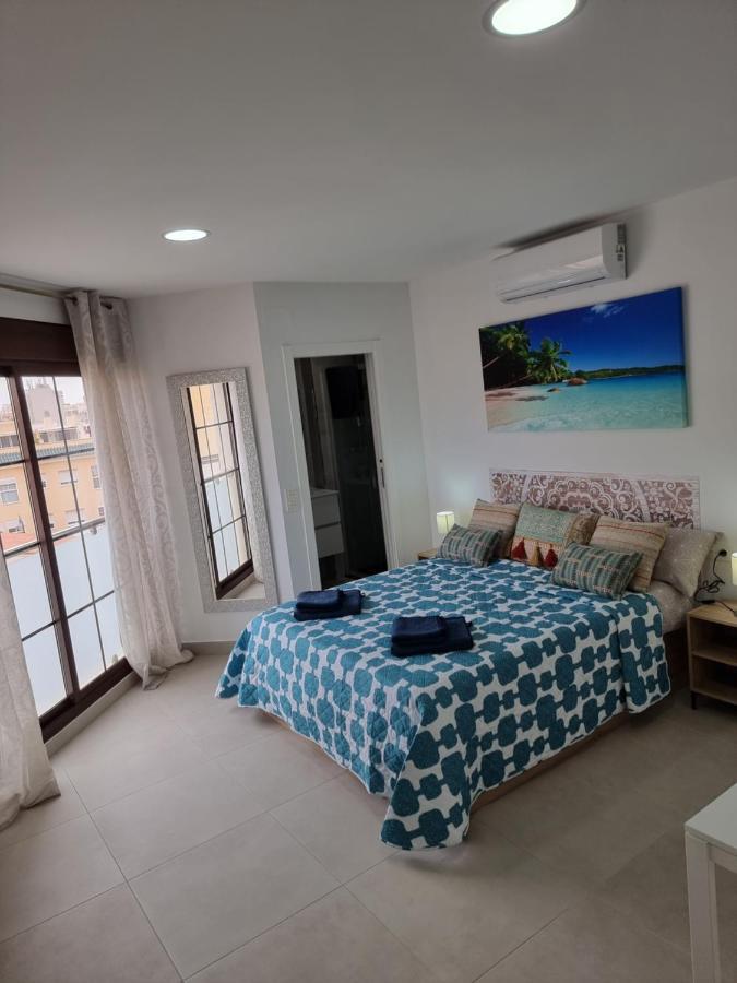 Apartamentos Elemar Free Luggage Storage Málaga Kültér fotó