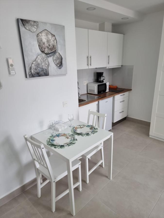Apartamentos Elemar Free Luggage Storage Málaga Kültér fotó