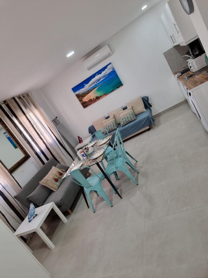 Apartamentos Elemar Free Luggage Storage Málaga Kültér fotó