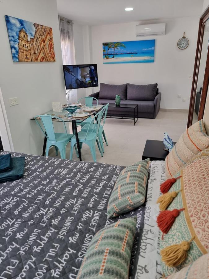 Apartamentos Elemar Free Luggage Storage Málaga Kültér fotó