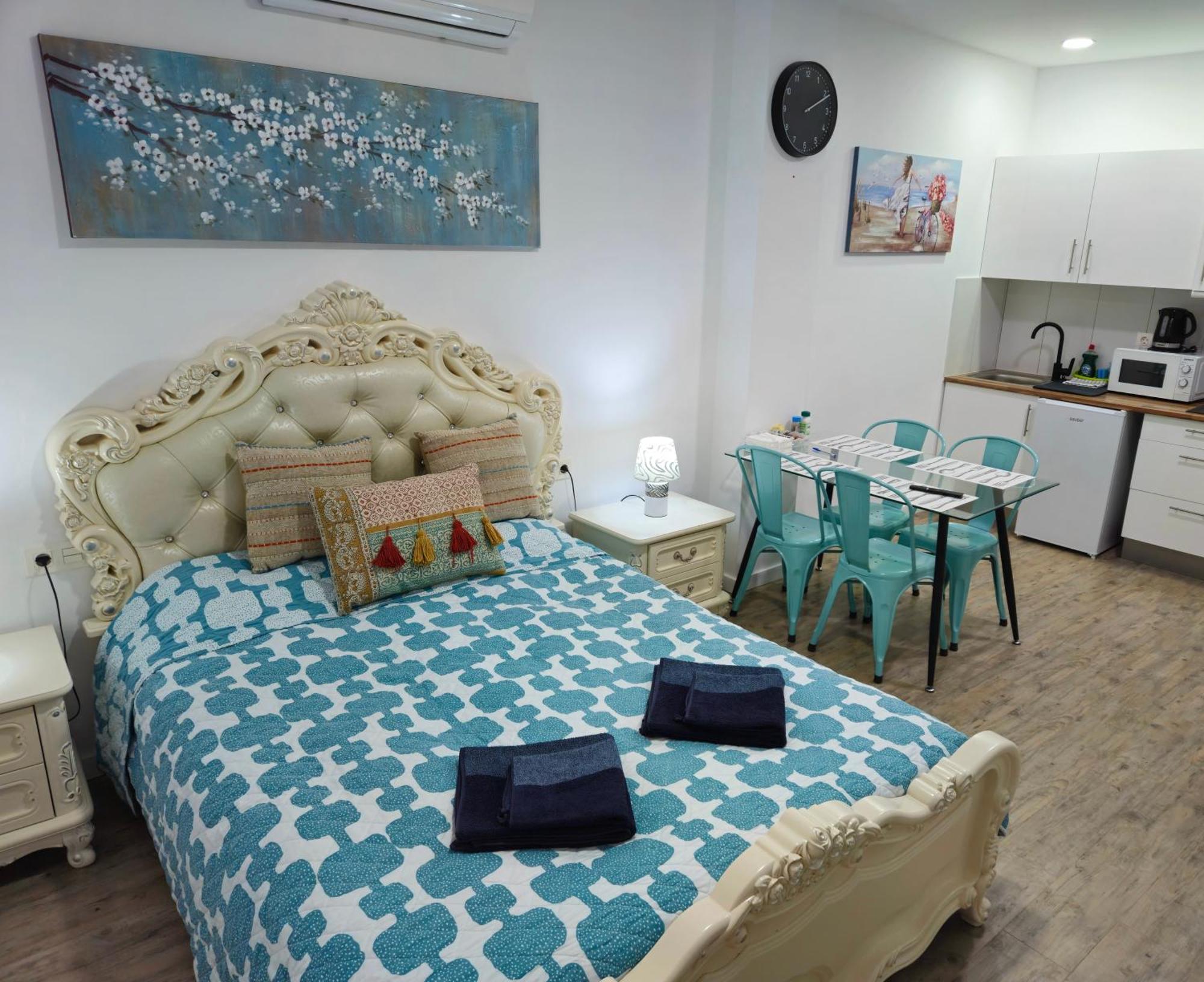 Apartamentos Elemar Free Luggage Storage Málaga Kültér fotó