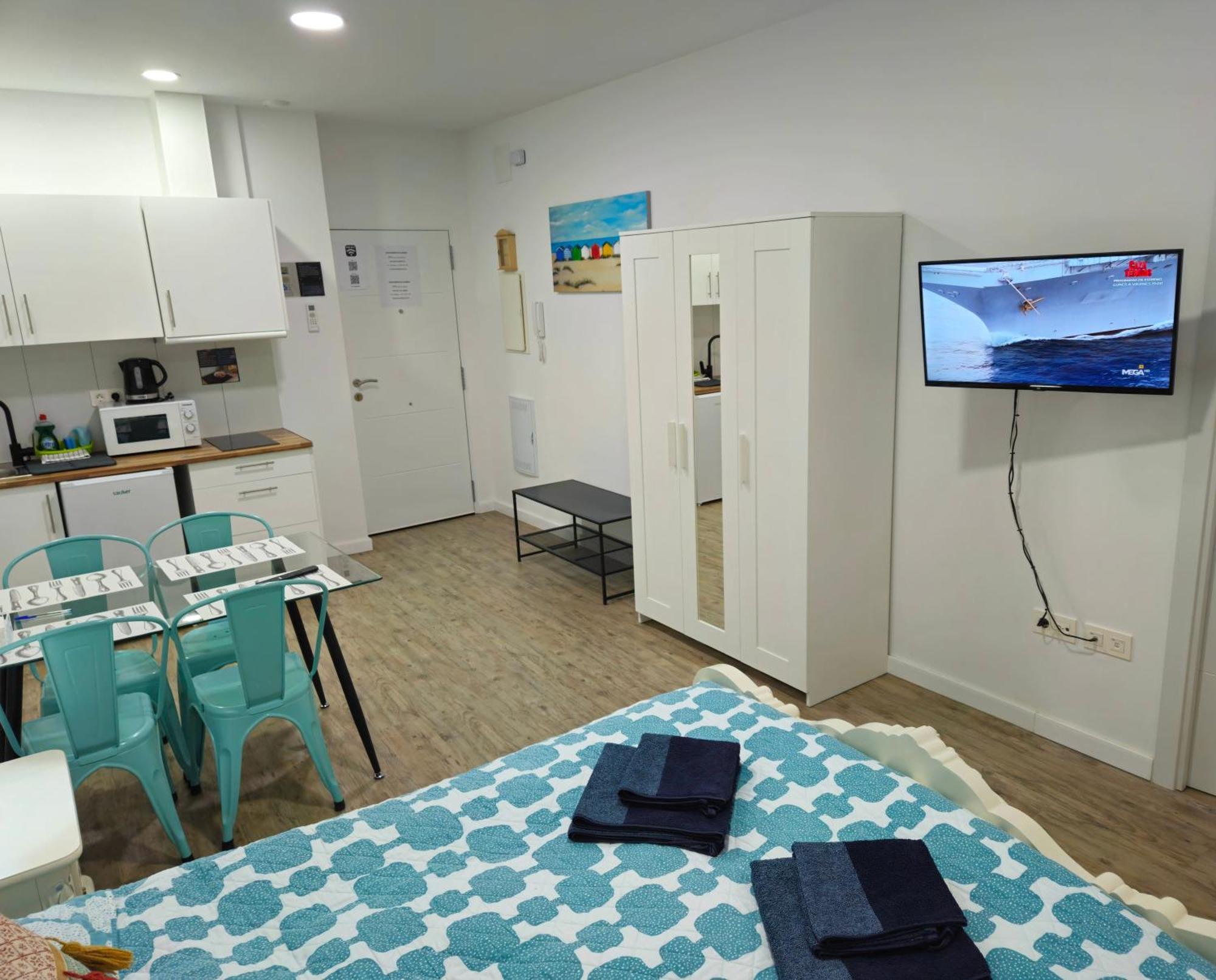 Apartamentos Elemar Free Luggage Storage Málaga Szoba fotó